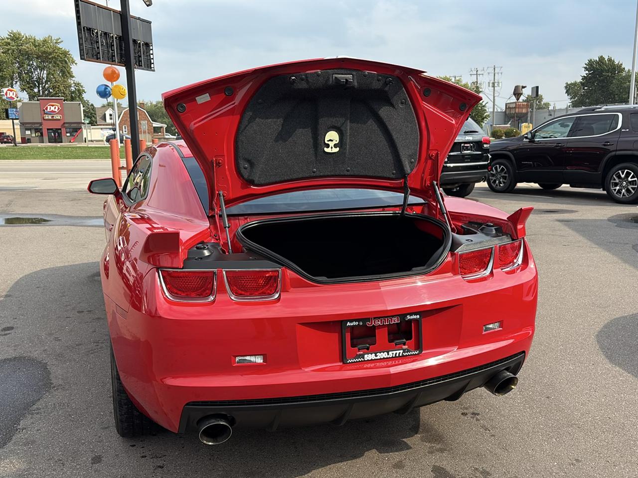 Chevrolet Camaro LS Coupe 2011