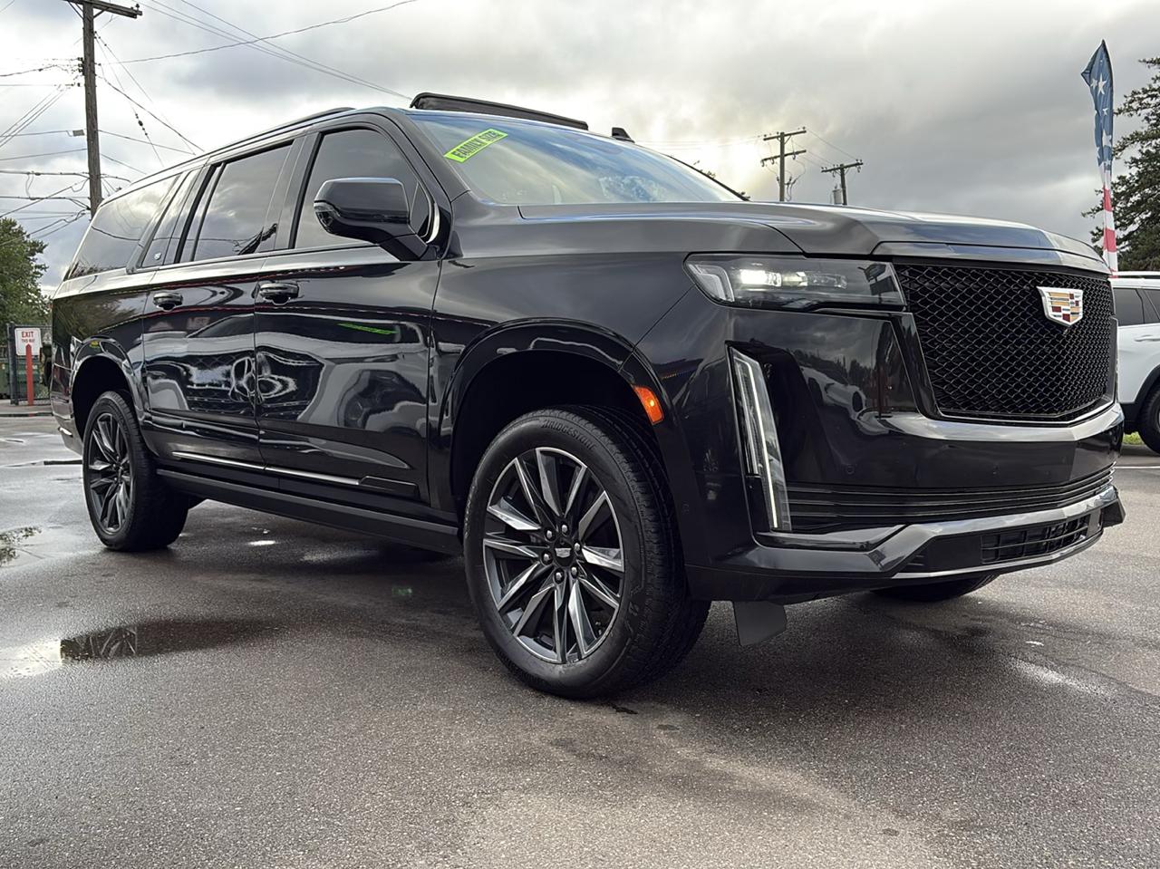 Cadillac Escalade ESV Sport Platinum AWD 2021