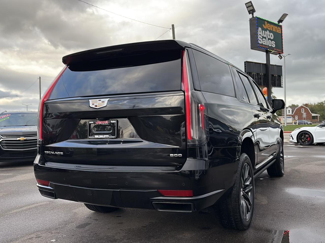 Cadillac Escalade ESV Sport Platinum AWD 2021