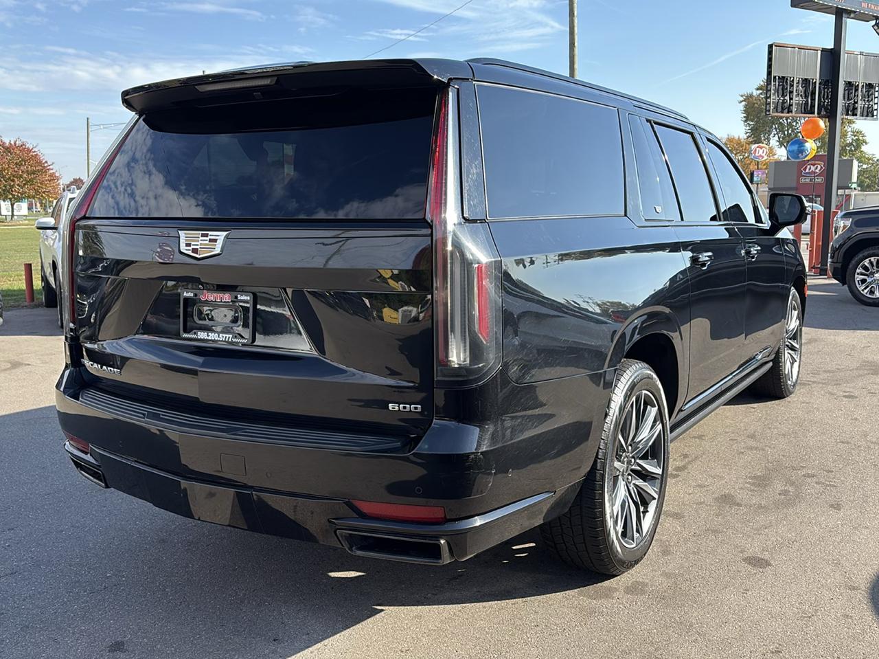 Cadillac Escalade ESV Sport Platinum AWD 2021