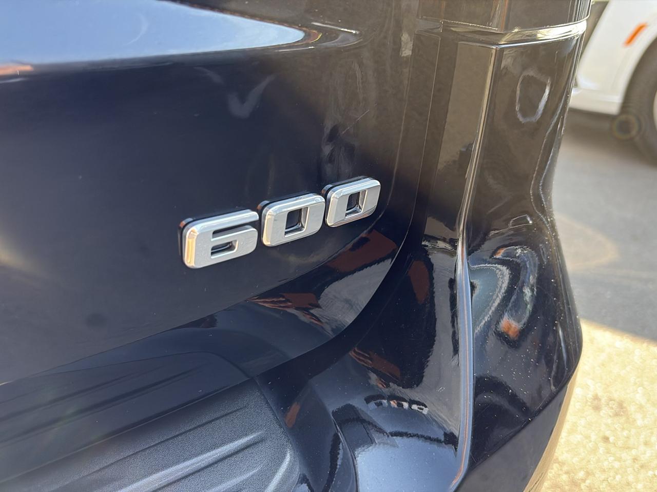 Cadillac Escalade ESV Sport Platinum AWD 2021