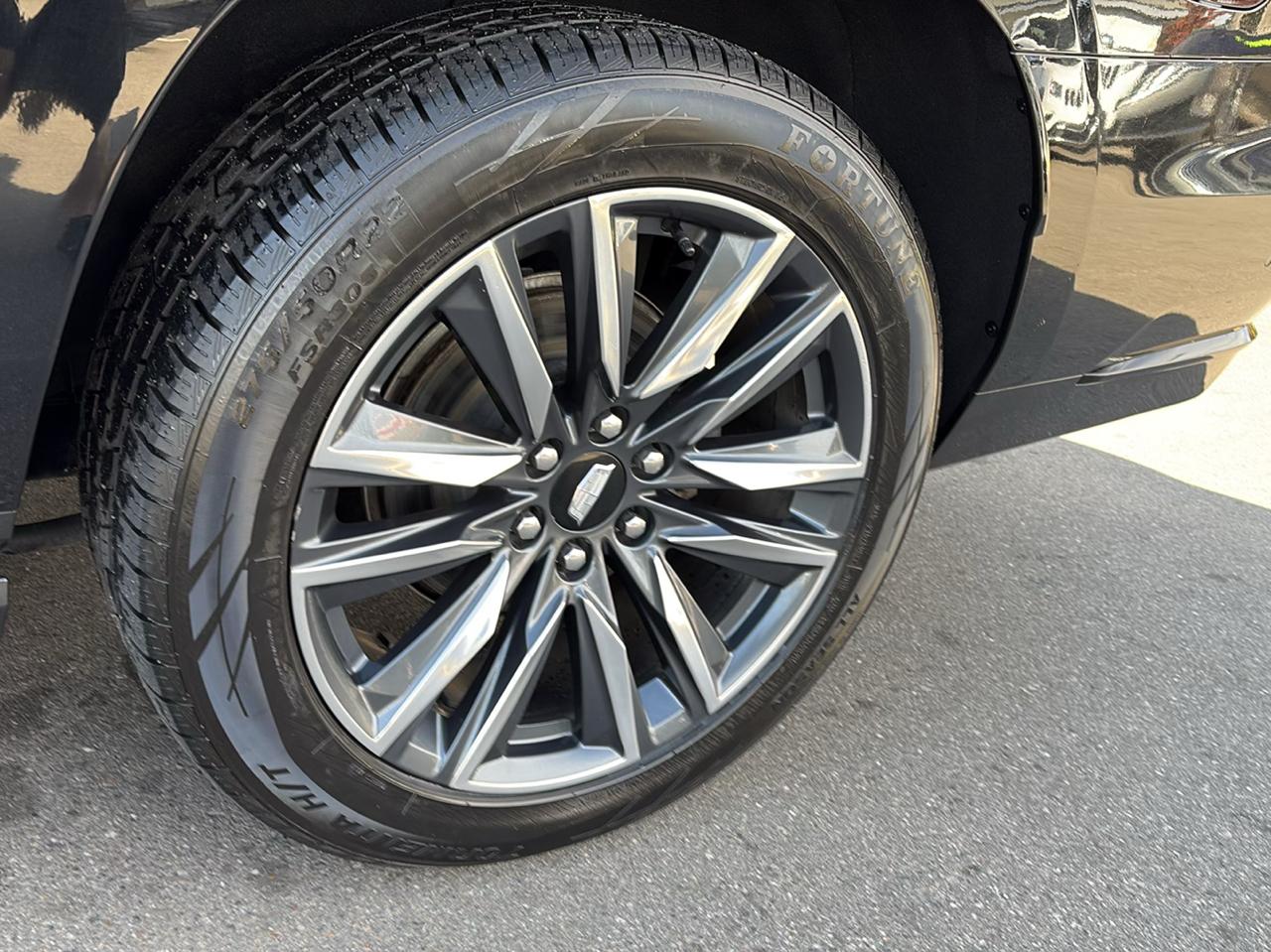 Cadillac Escalade ESV Sport Platinum AWD 2021
