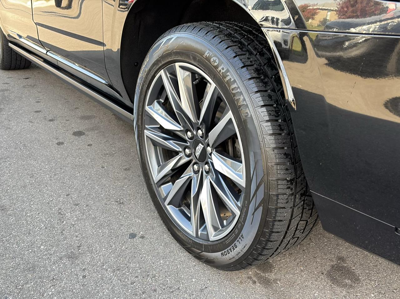 Cadillac Escalade ESV Sport Platinum AWD 2021