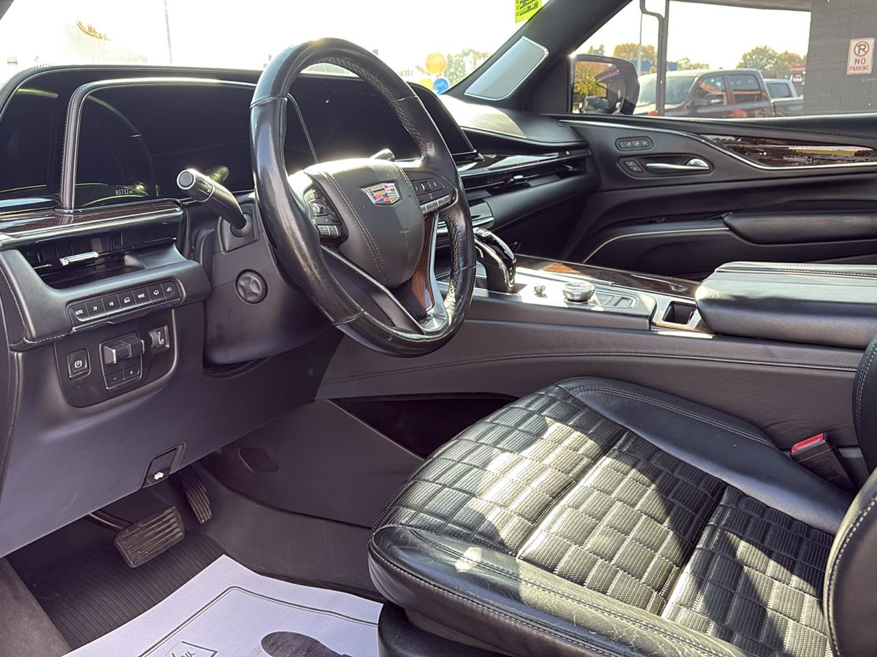 Cadillac Escalade ESV Sport Platinum AWD 2021