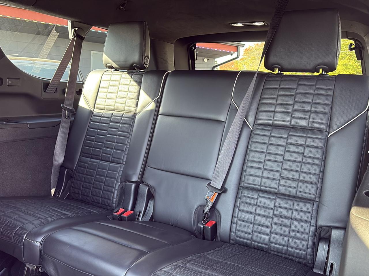 Cadillac Escalade ESV Sport Platinum AWD 2021