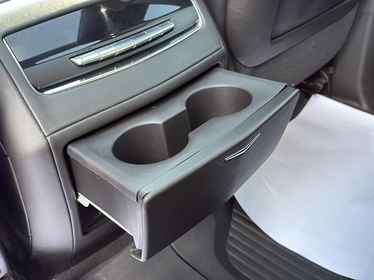 Cadillac Escalade ESV Sport Platinum AWD 2021