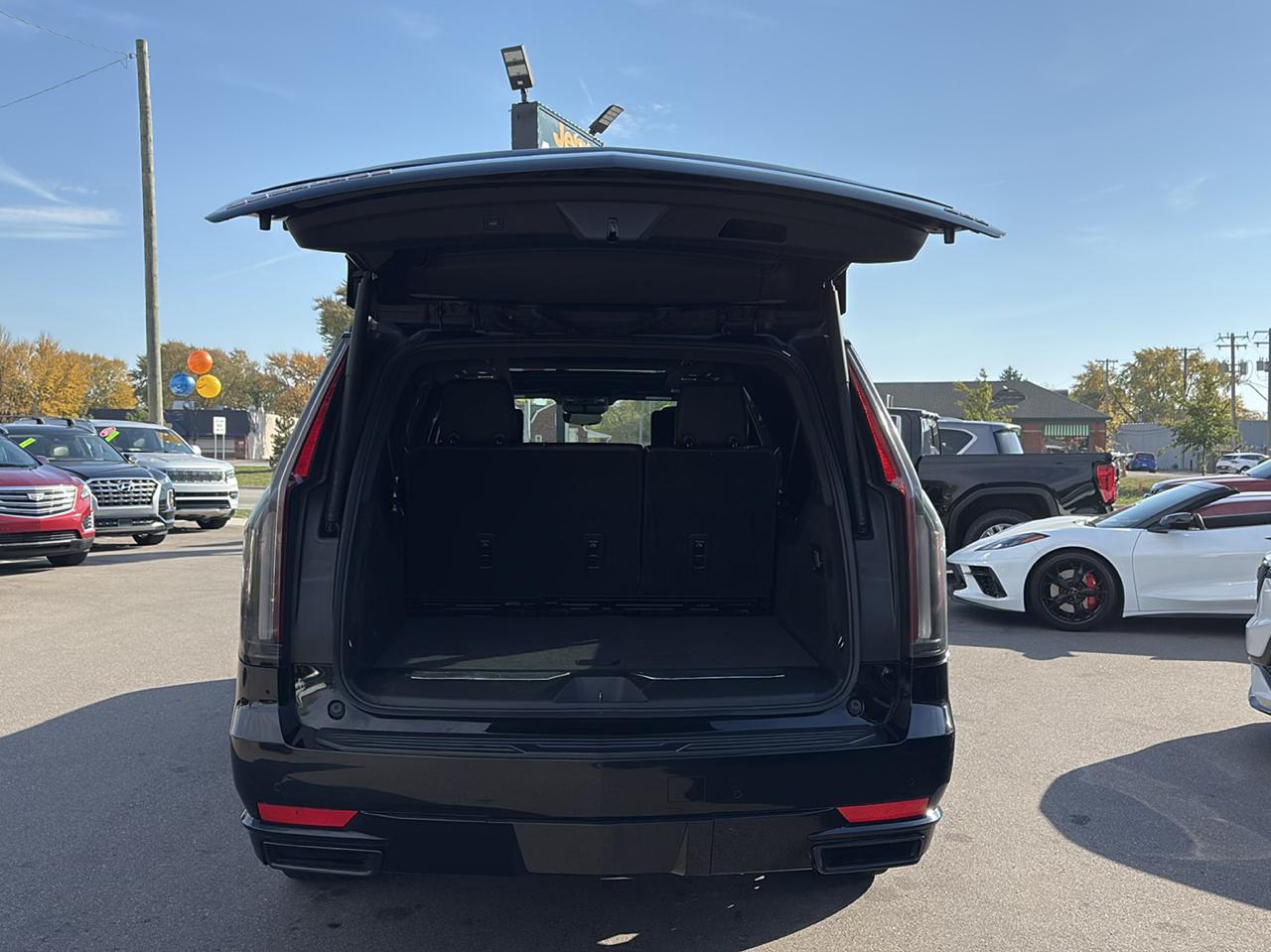 Cadillac Escalade ESV Sport Platinum AWD 2021