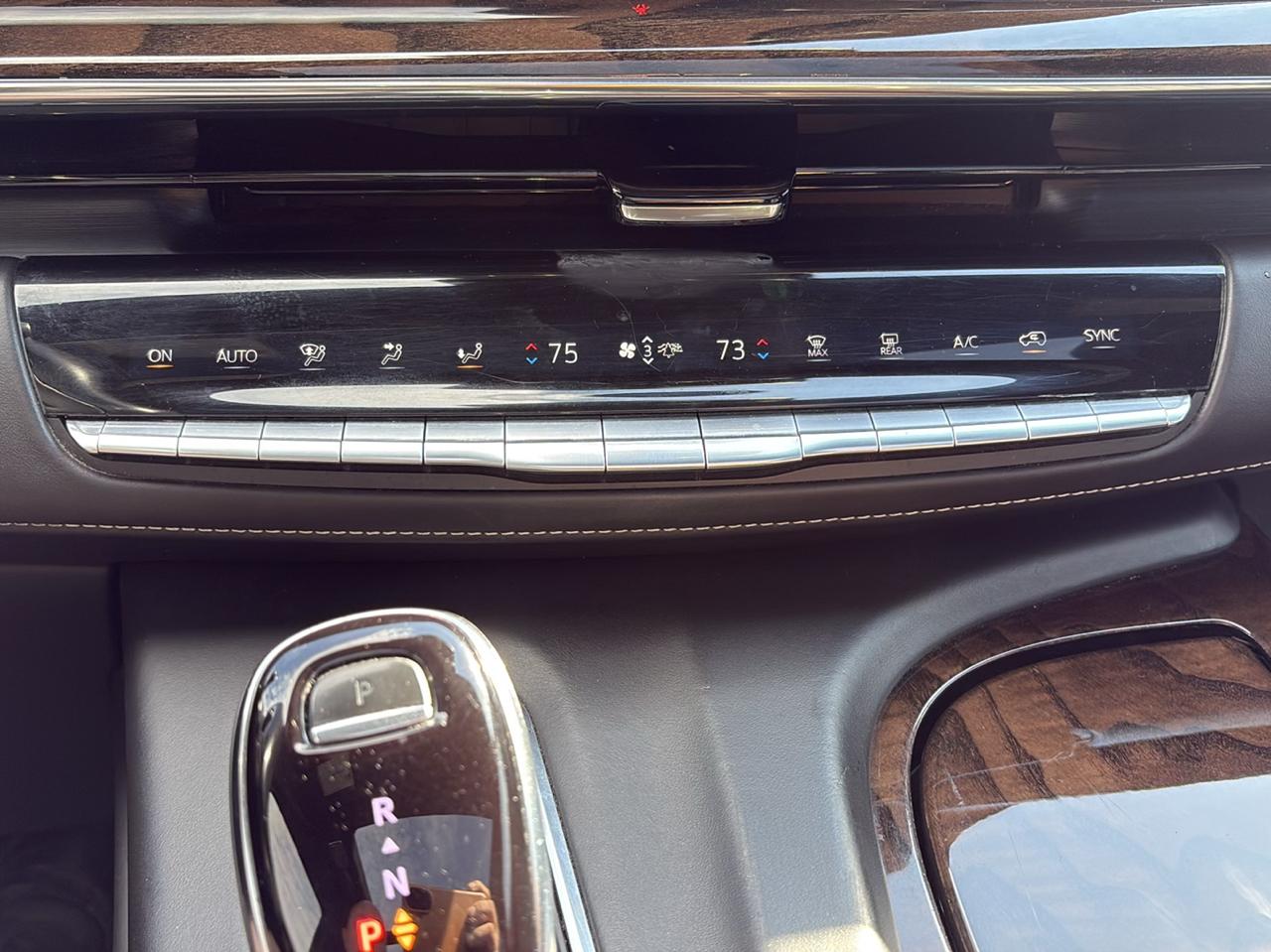 Cadillac Escalade ESV Sport Platinum AWD 2021