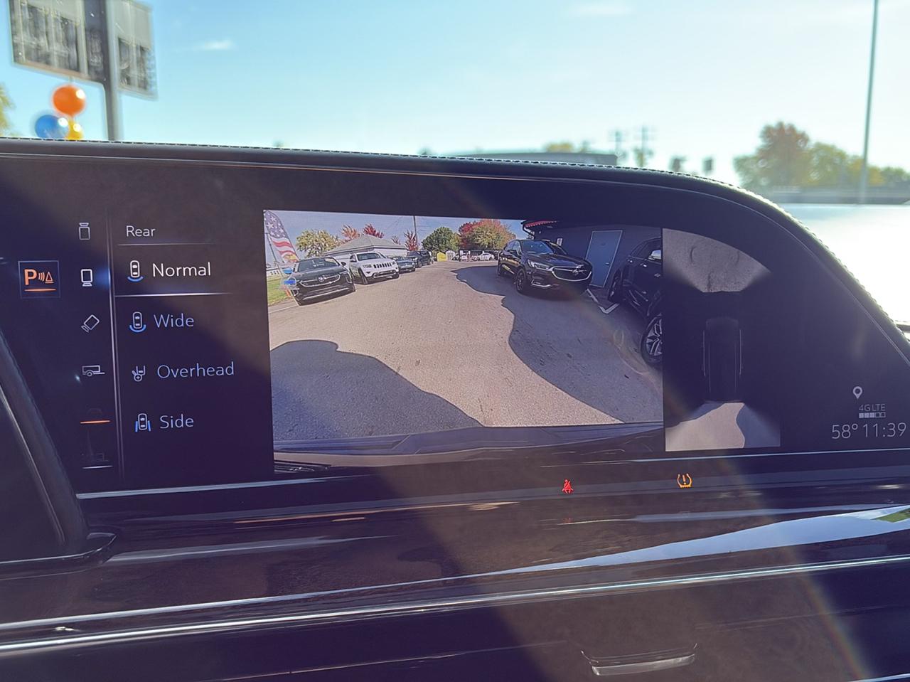 Cadillac Escalade ESV Sport Platinum AWD 2021