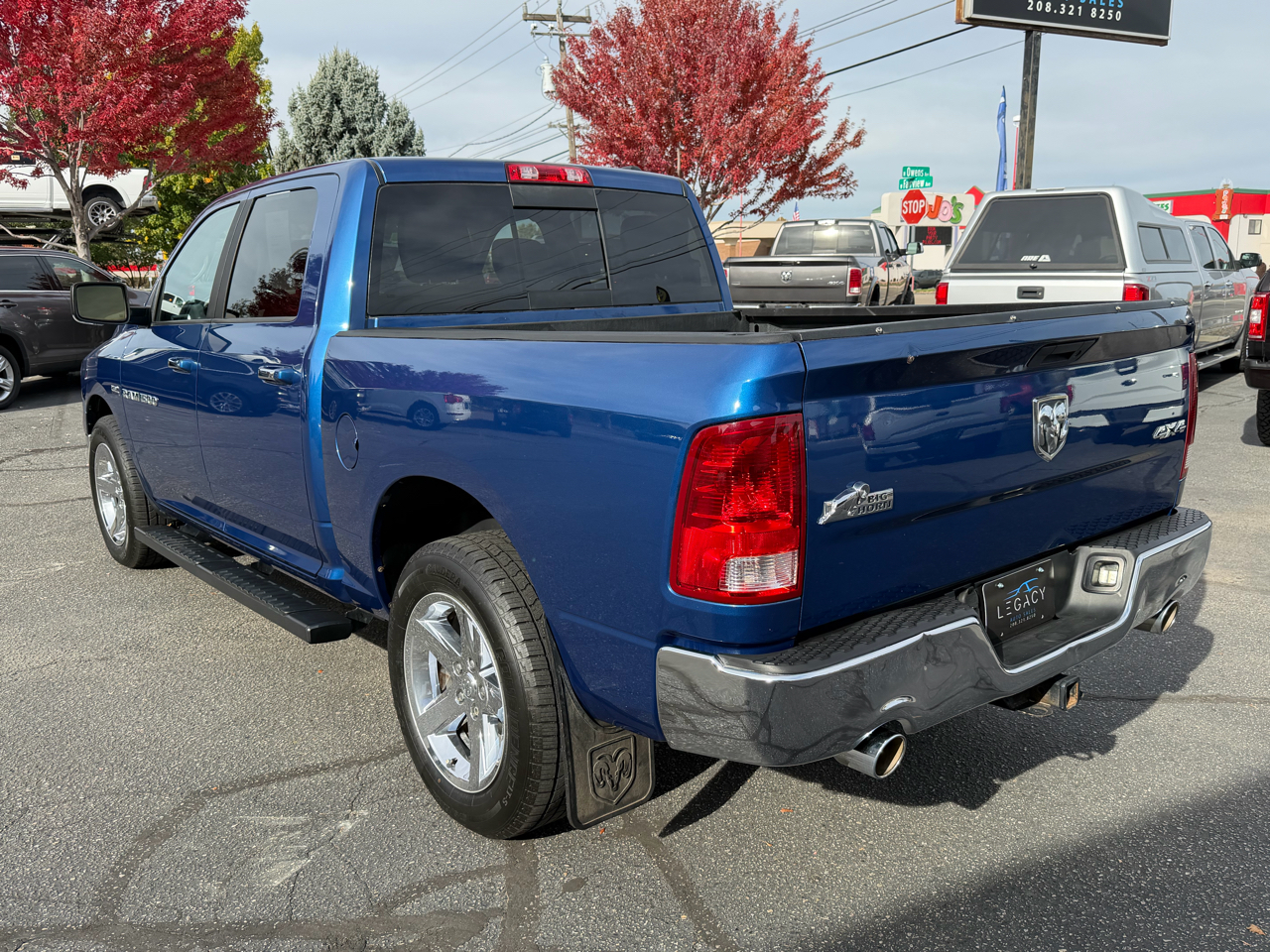 RAM 1500 SLT Crew Cab 4WD 2011