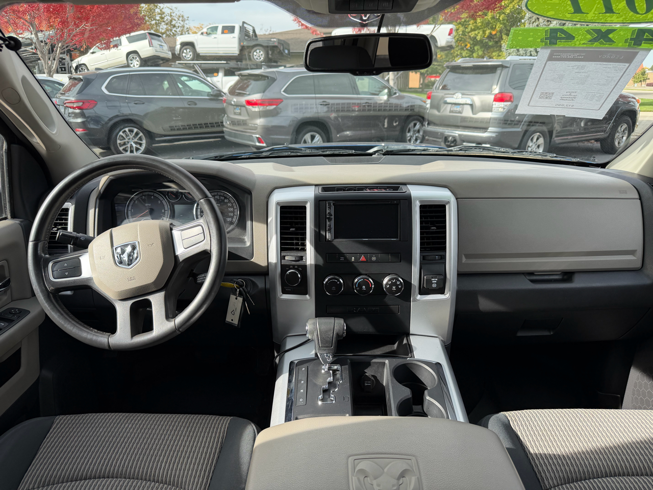 RAM 1500 SLT Crew Cab 4WD 2011