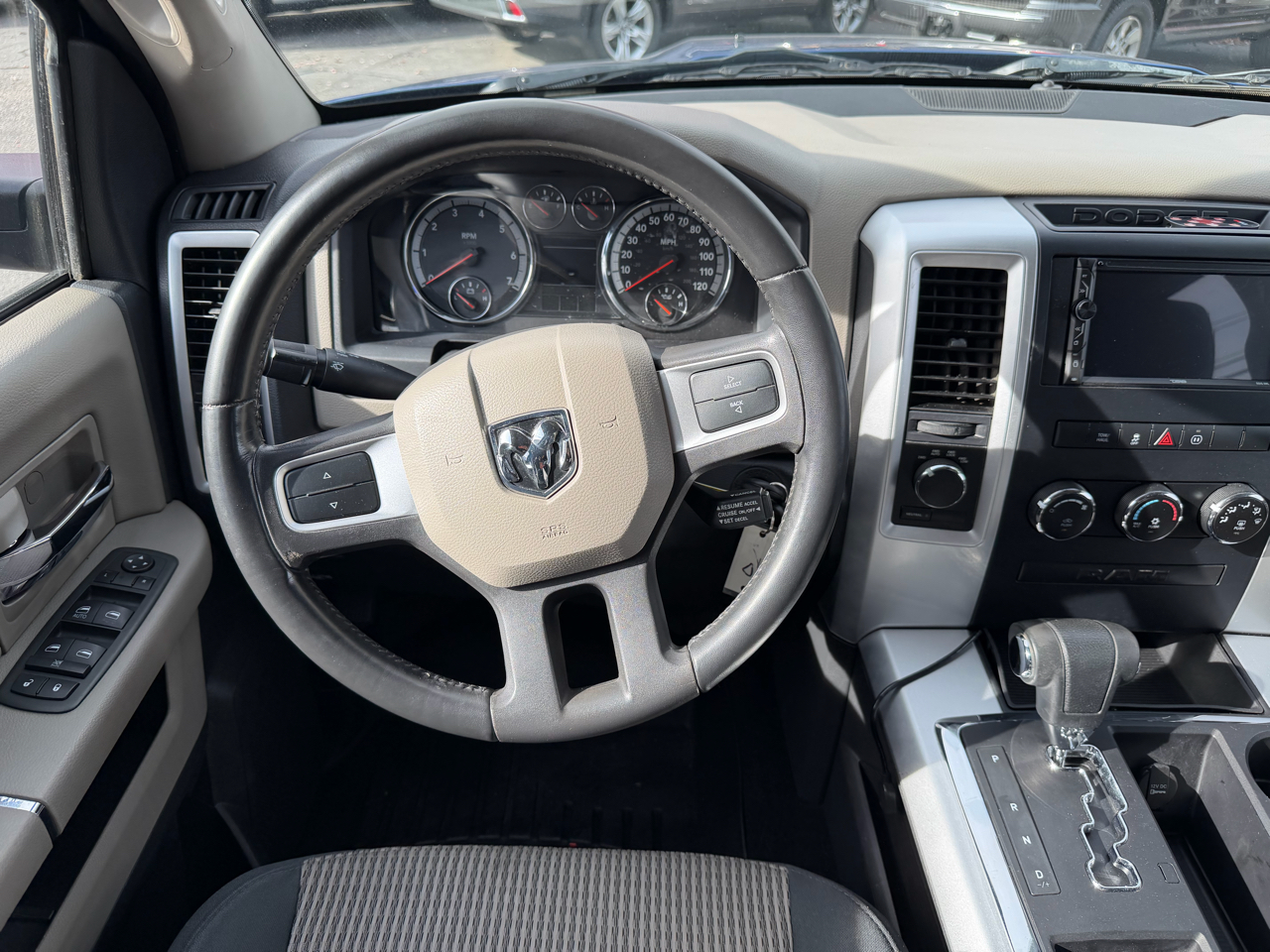 RAM 1500 SLT Crew Cab 4WD 2011