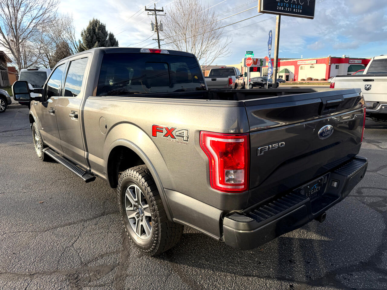 Ford F-150 FX4 SuperCrew 6.5-ft Box 4WD 2017