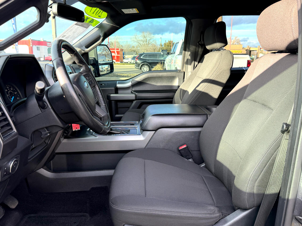 Ford F-150 FX4 SuperCrew 6.5-ft Box 4WD 2017