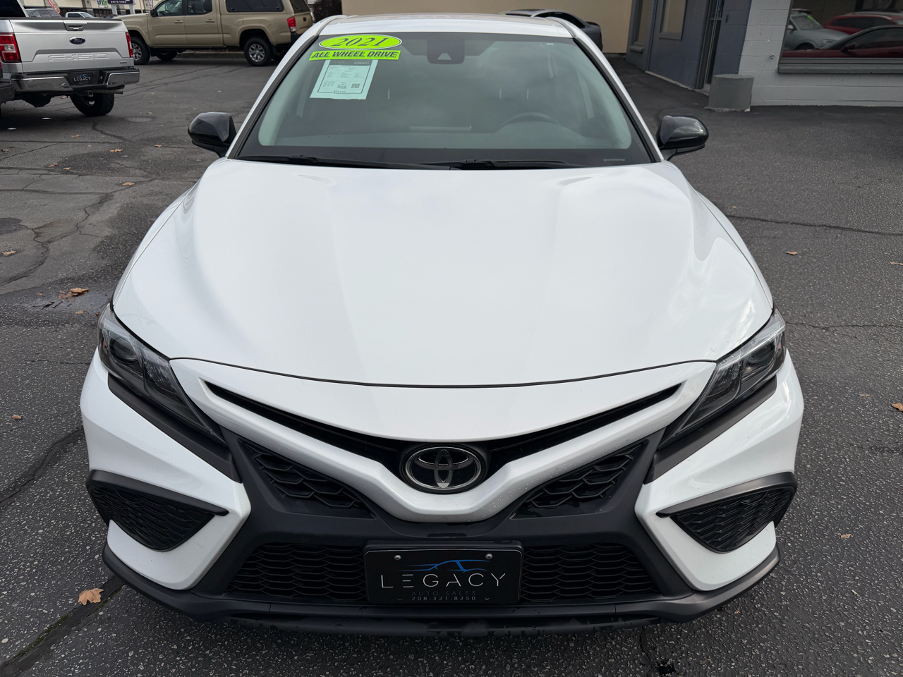 Toyota Camry SE Nightshade Edition AWD 2021