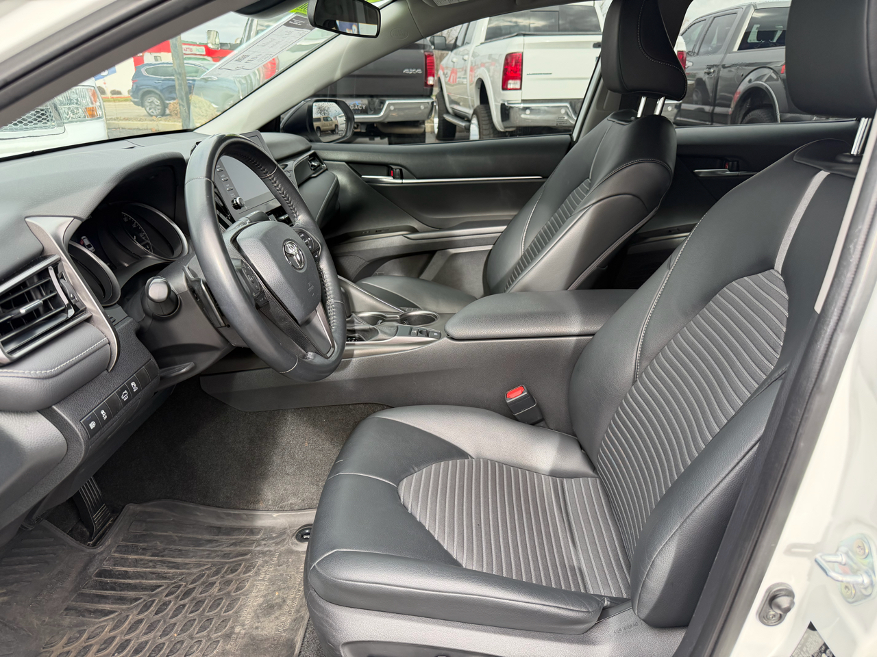 Toyota Camry SE Nightshade Edition AWD 2021