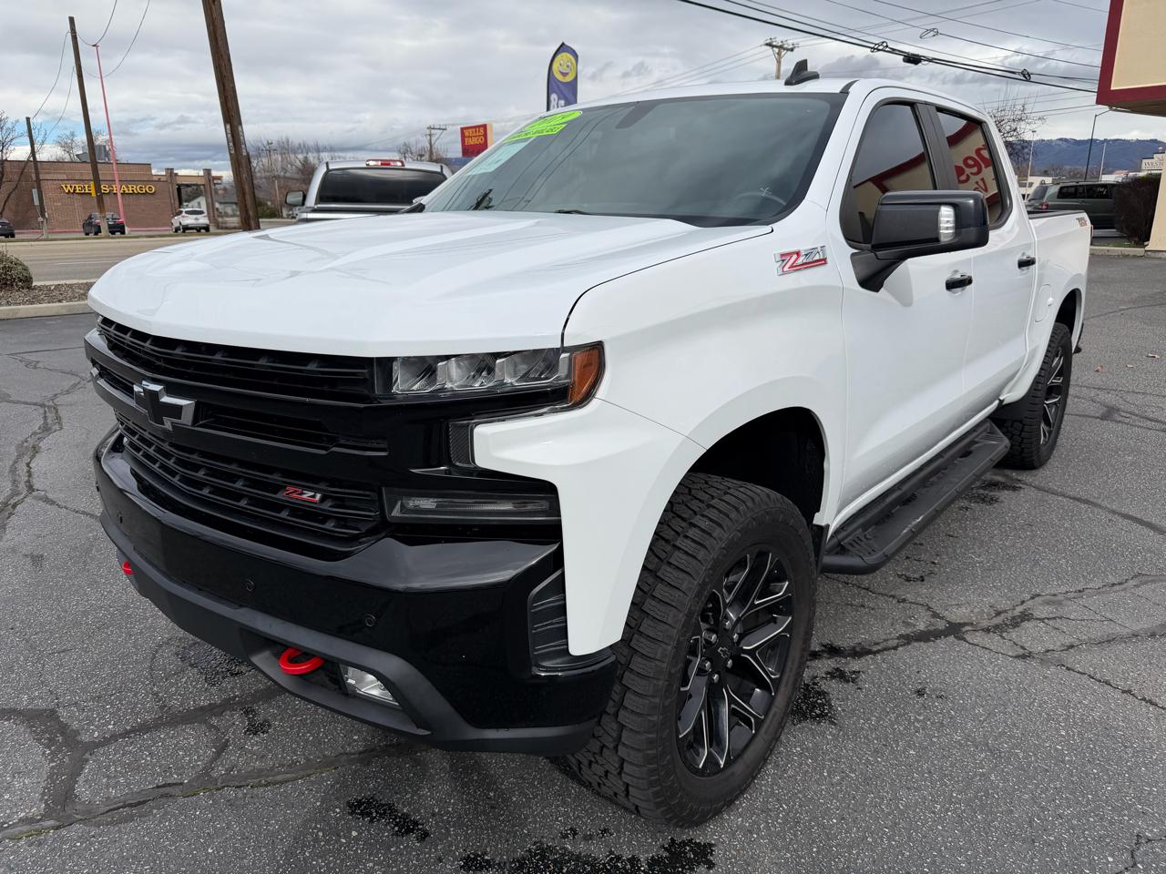 Chevrolet Silverado 1500 LT Trail Boss Crew Cab 4WD 2019