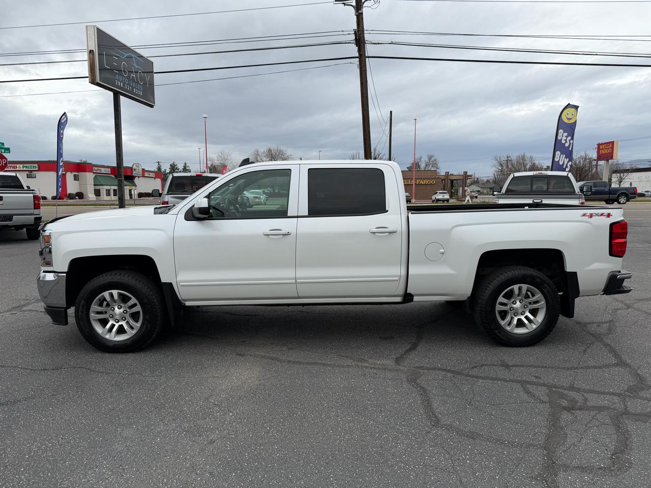 Chevrolet Silverado 1500 LT Crew Cab 4WD 2017
