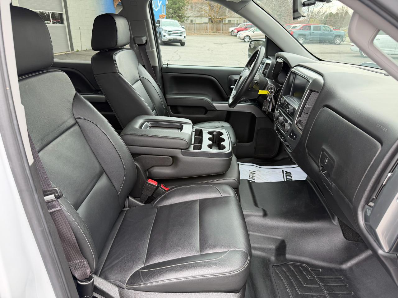 Chevrolet Silverado 1500 LT Crew Cab 4WD 2017