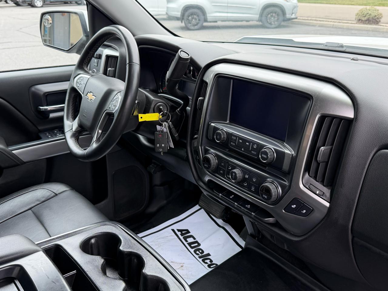 Chevrolet Silverado 1500 LT Crew Cab 4WD 2017