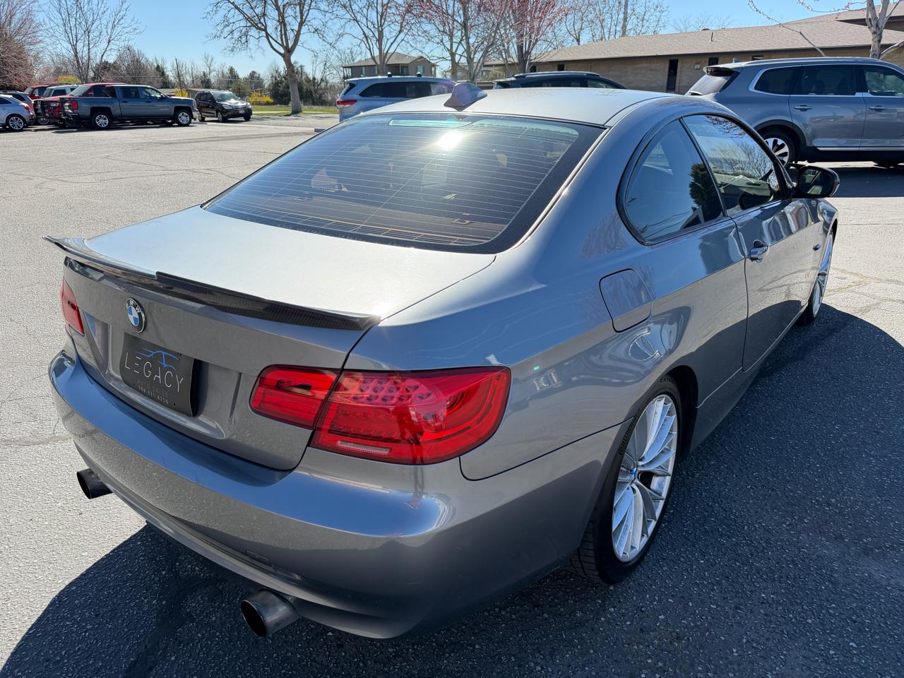 BMW 3-Series 335i Coupe 2011