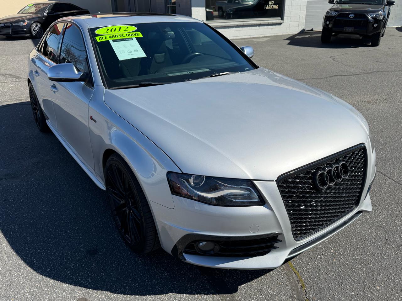 Audi S4 Sedan quattro S tronic 2012