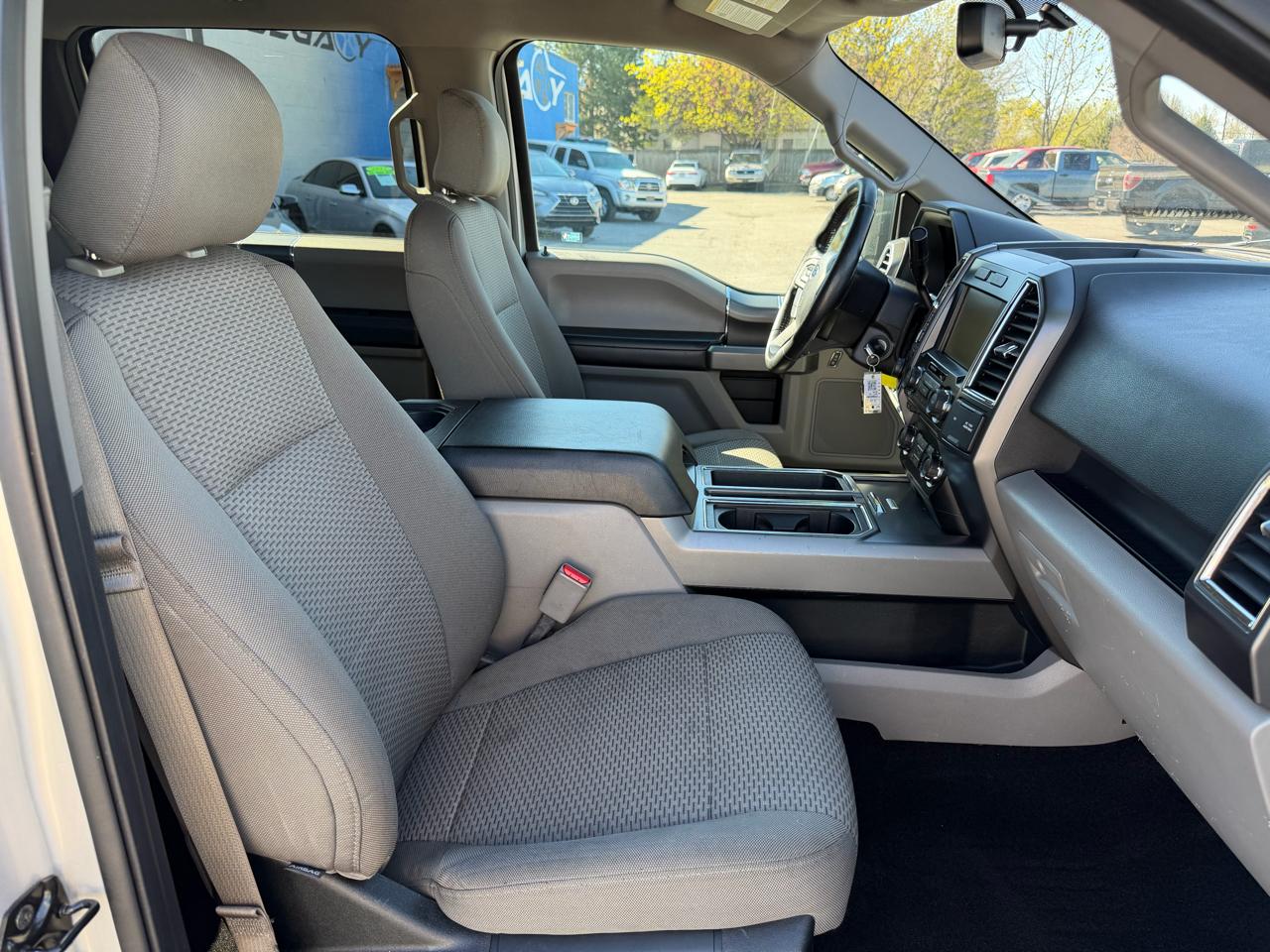 Ford F-150 XLT 4x4 SuperCrew 2015