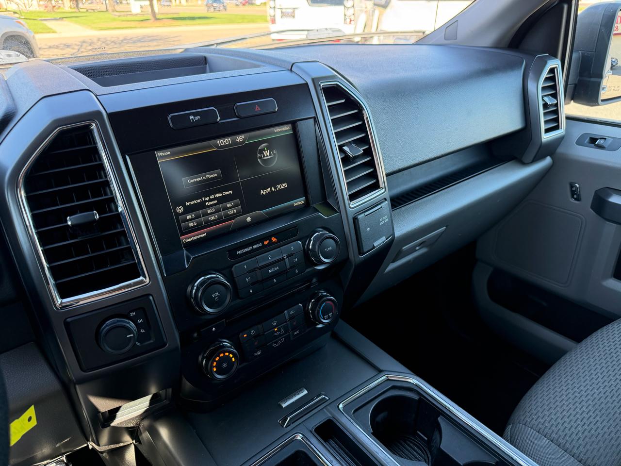 Ford F-150 XLT 4x4 SuperCrew 2015