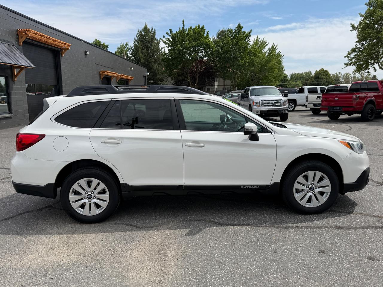 Subaru Outback 2.5i Premium 2017