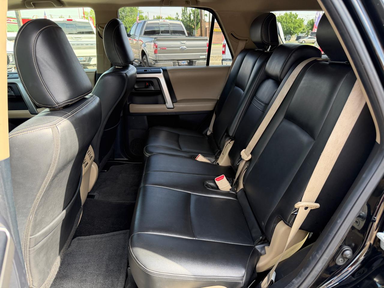 Toyota 4Runner 4WD 4dr V6 Limited (Natl) 2012