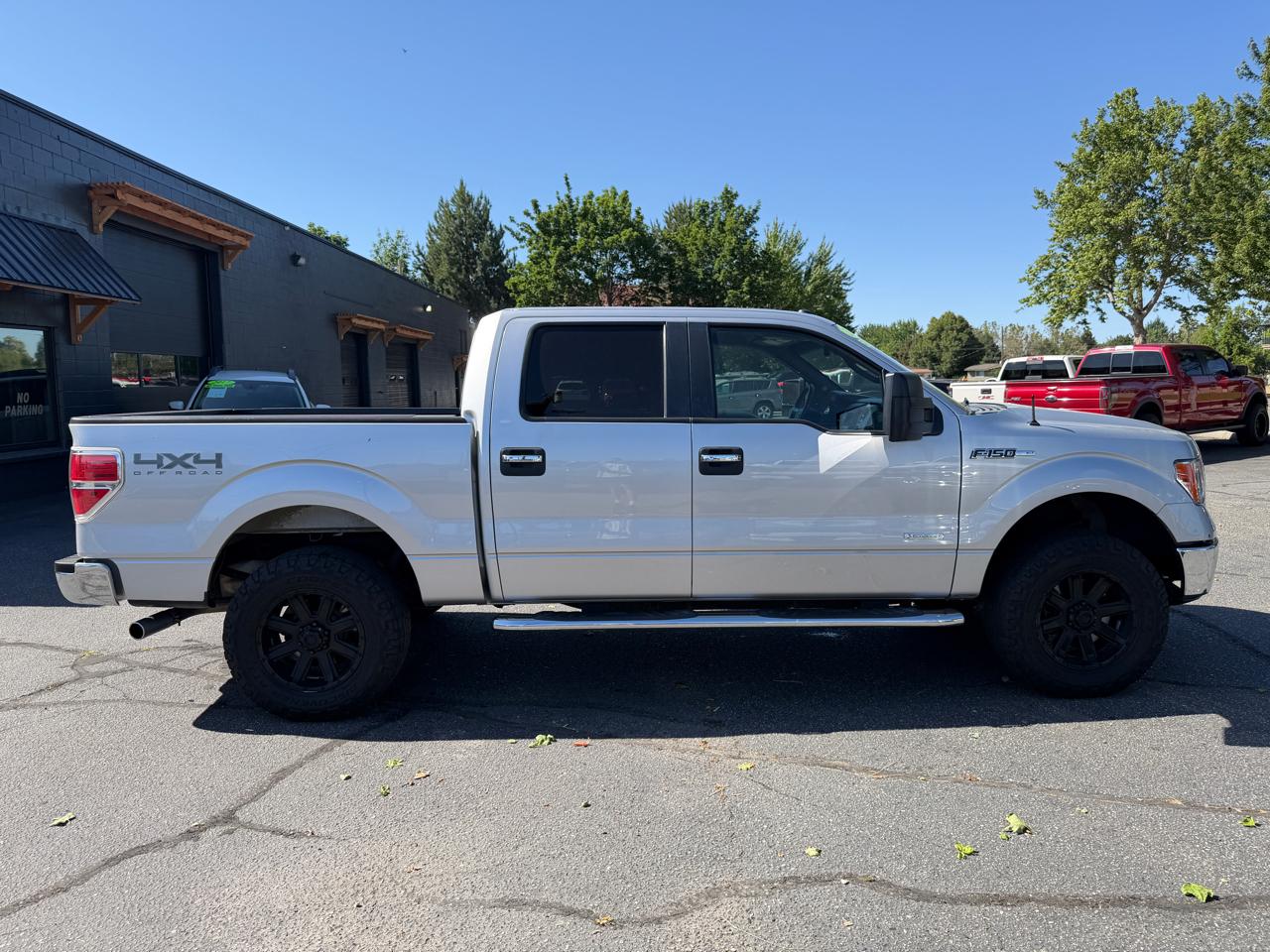Ford F-150 4WD SuperCrew 139" XLT 2014
