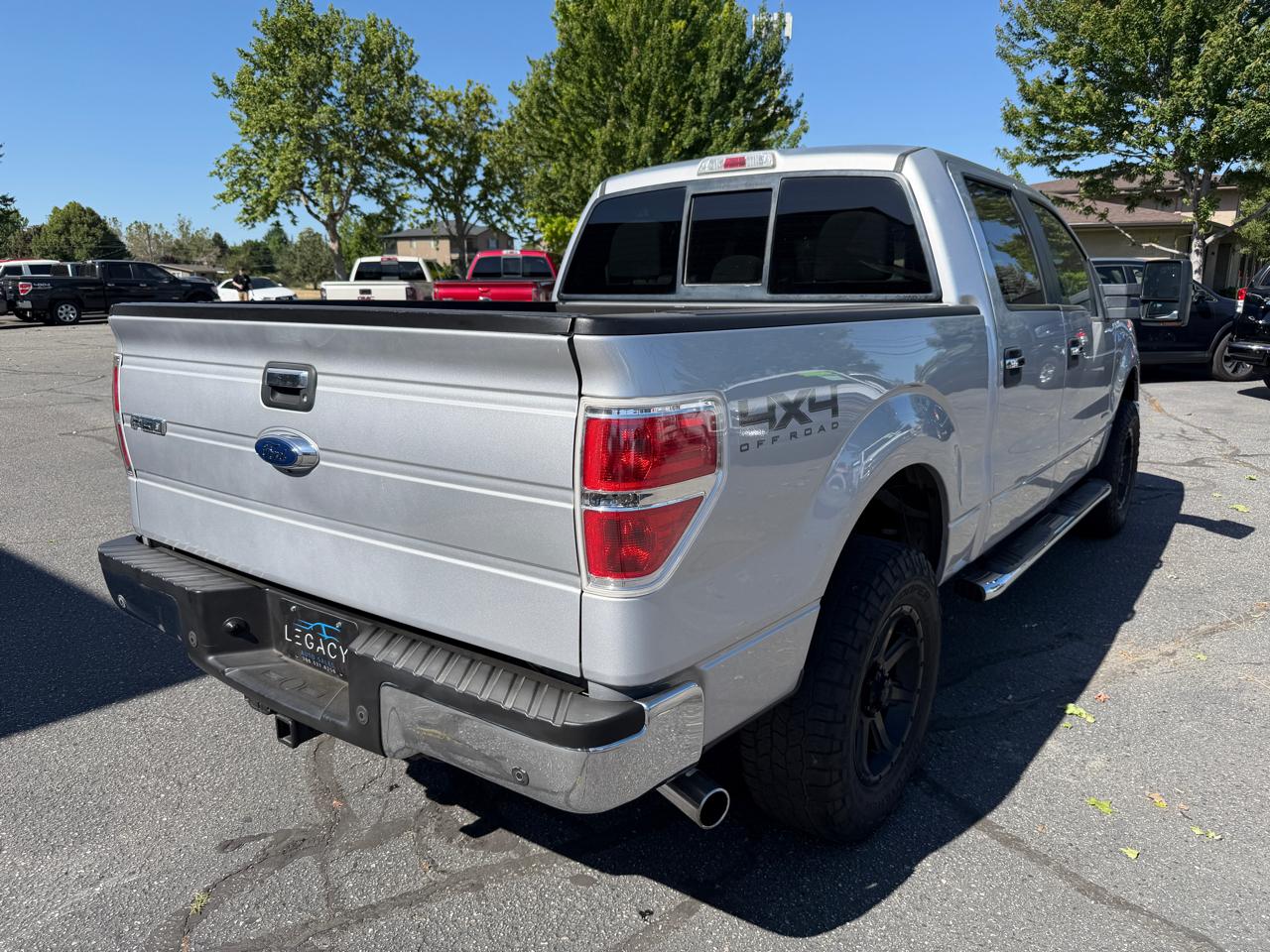 Ford F-150 4WD SuperCrew 139" XLT 2014
