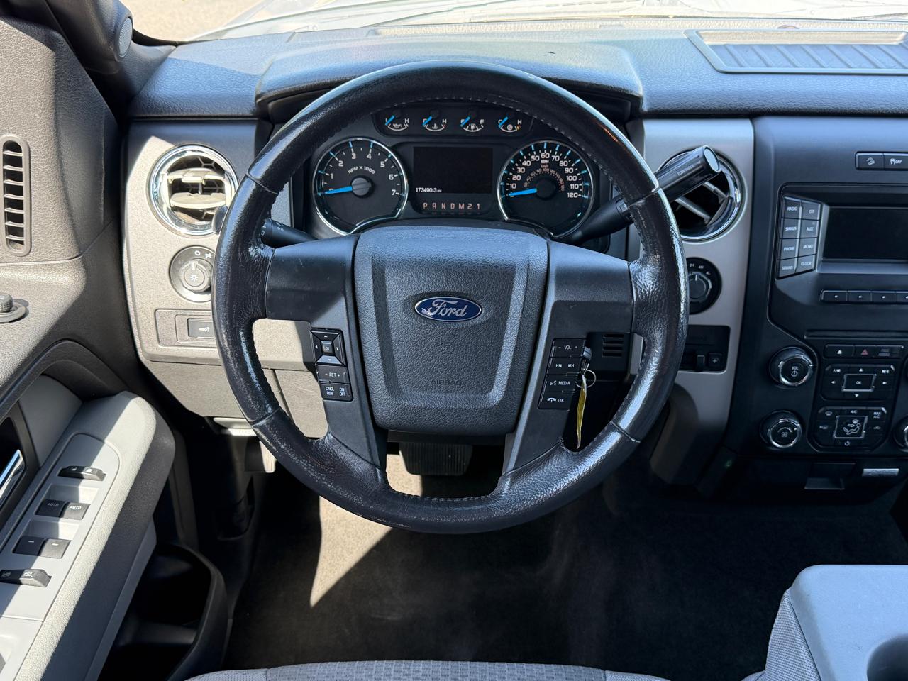 Ford F-150 4WD SuperCrew 139" XLT 2014