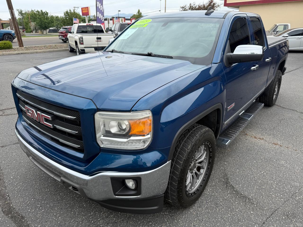 GMC Sierra 1500 4WD Double Cab 147" SLE 2015