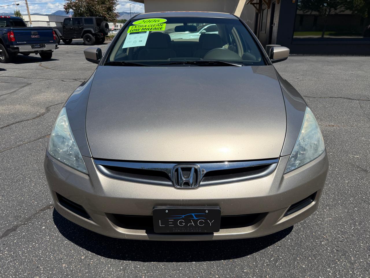Honda Accord LX sedan AT 2006