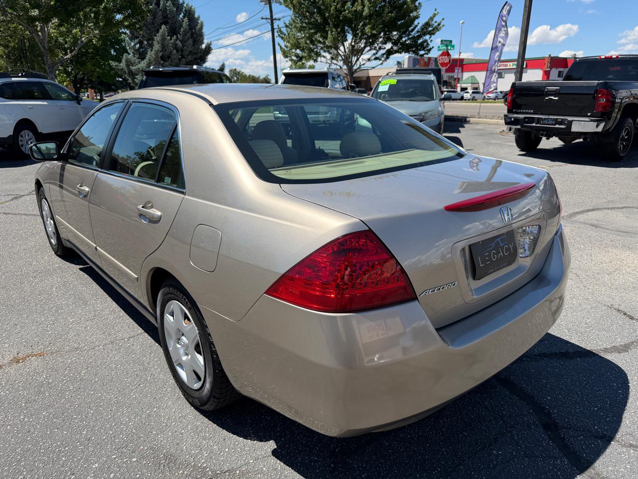 Honda Accord LX sedan AT 2006