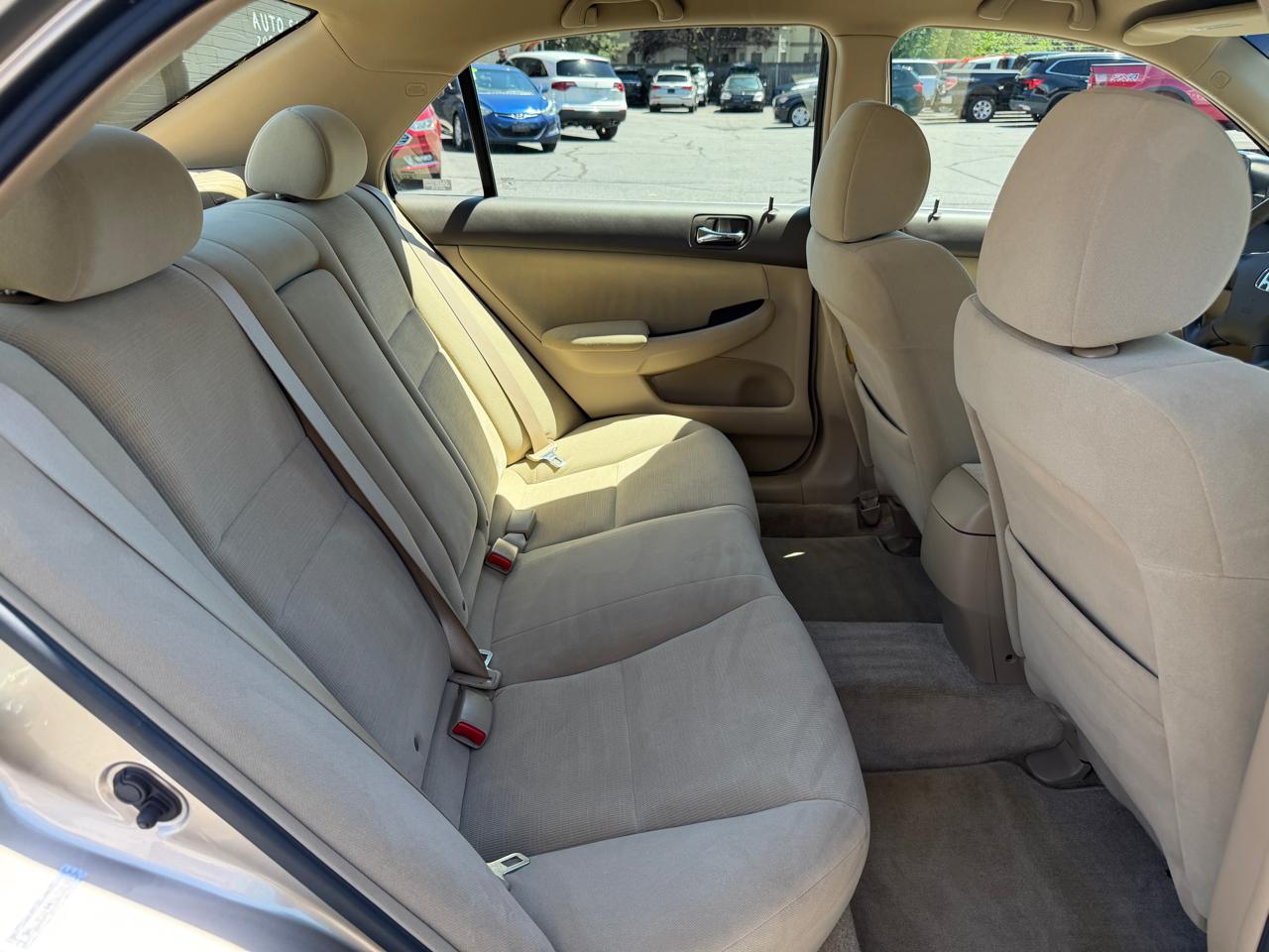Honda Accord LX sedan AT 2006