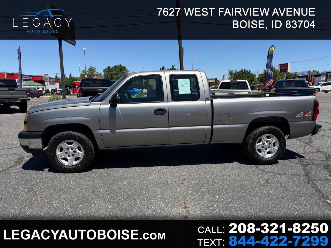Chevrolet Silverado Classic 1500 Work Truck Ext. Cab Long Box 4WD 2007