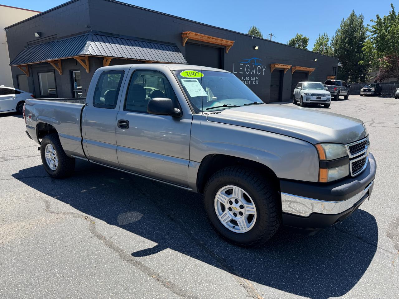 Chevrolet Silverado Classic 1500 Work Truck Ext. Cab Long Box 4WD 2007