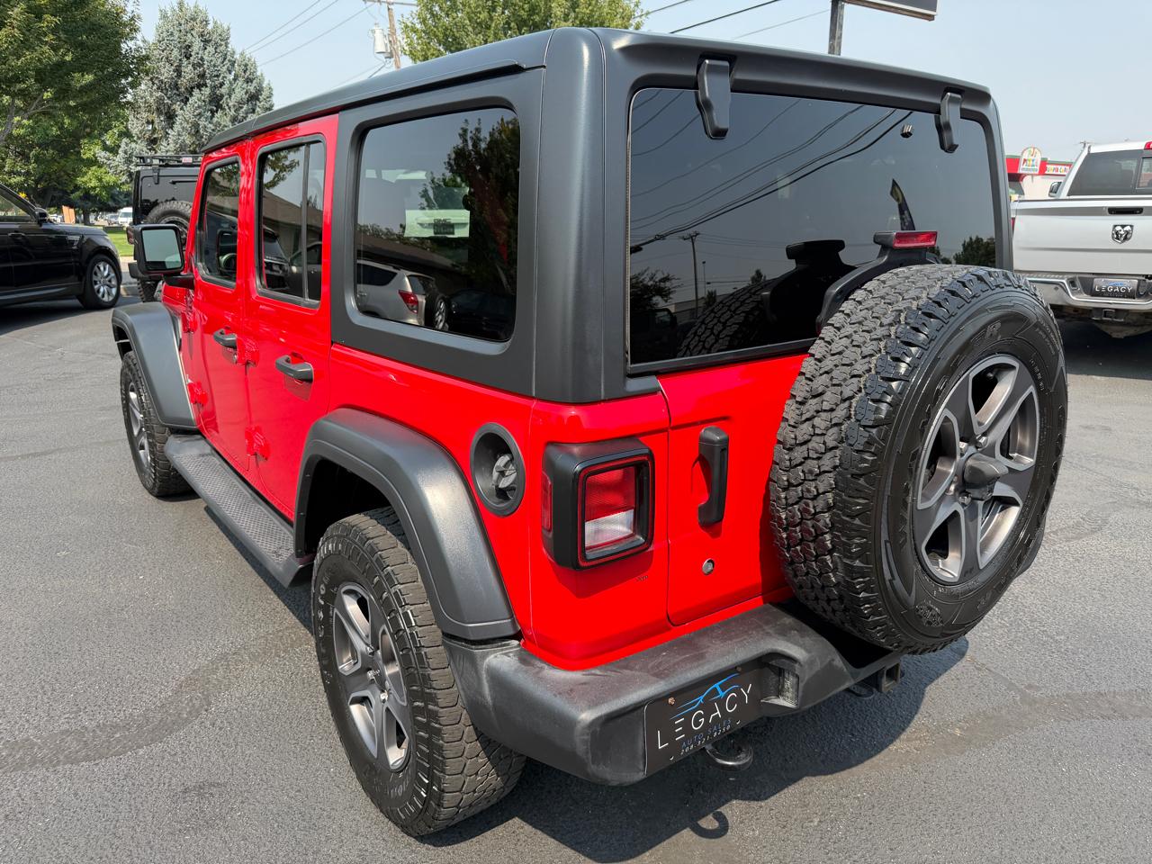Jeep Wrangler Unlimited Sport 2019