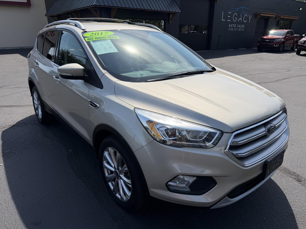 Ford Escape Titanium 4WD 2017