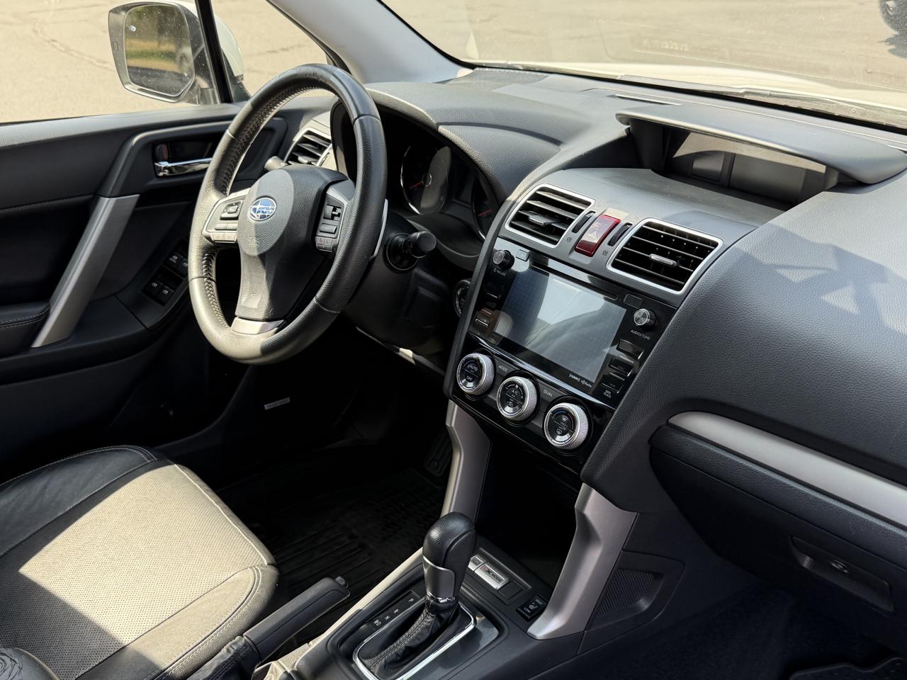 Subaru Forester 2.0XT Touring 2016