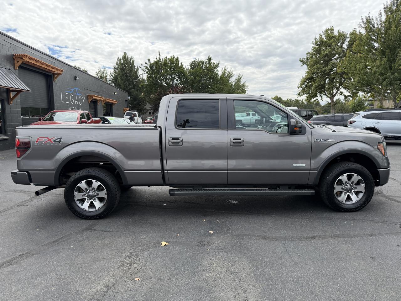 Ford F-150 Lariat SuperCrew 4WD 2012