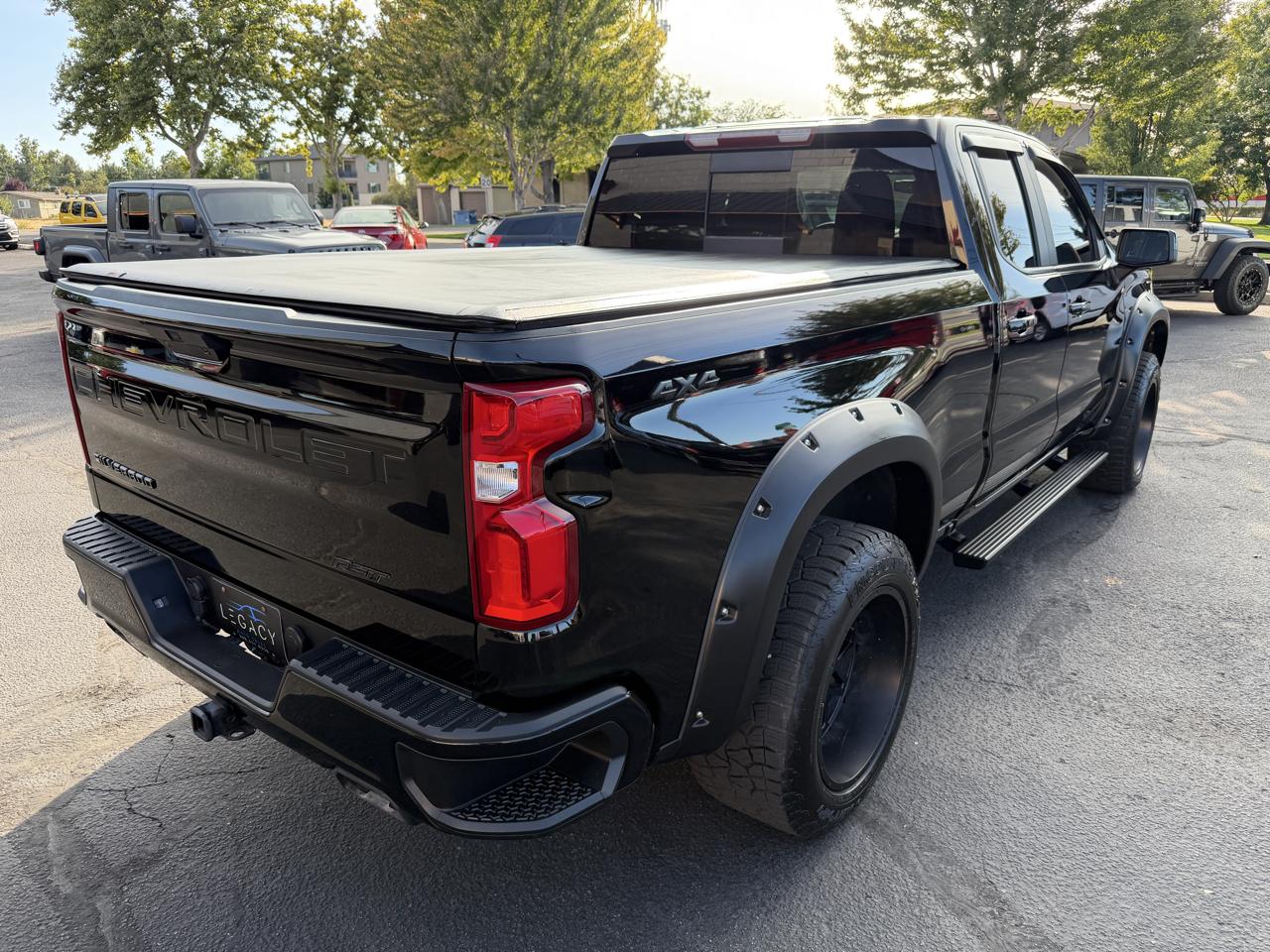 Chevrolet Silverado 1500 RST Double Cab 4WD 2021