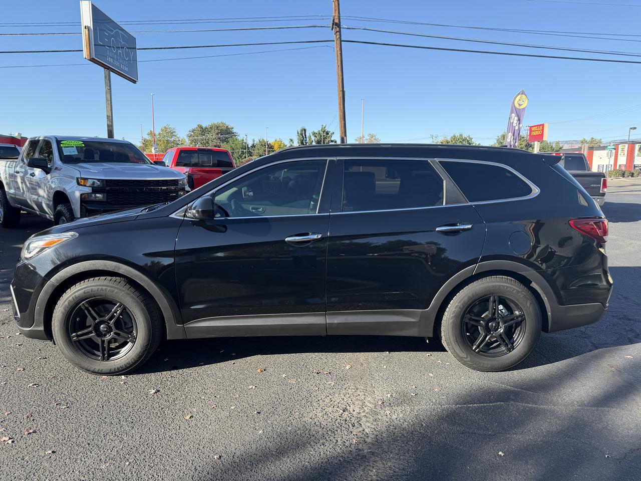 Hyundai Santa Fe photo 2