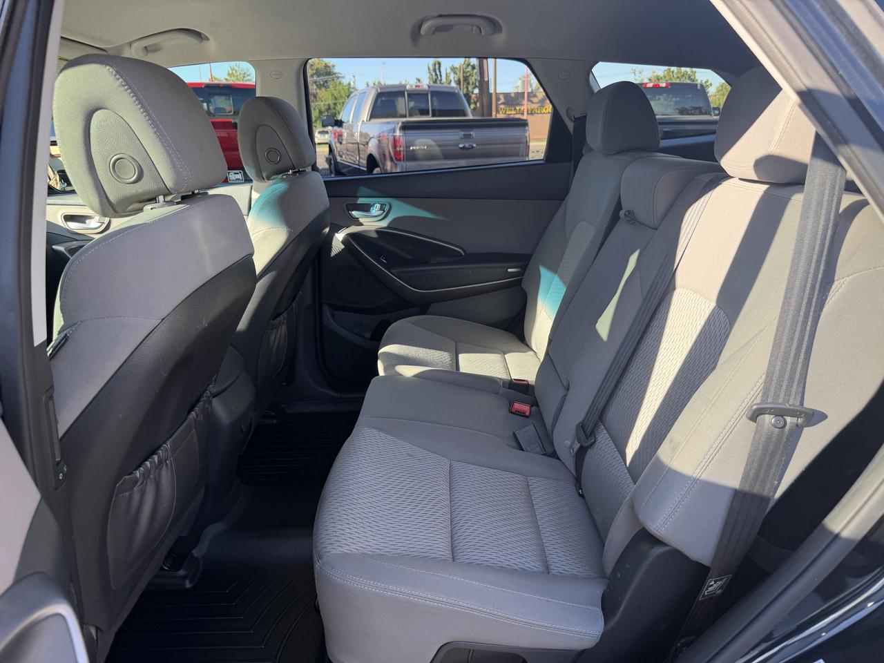 Hyundai Santa Fe photo 9