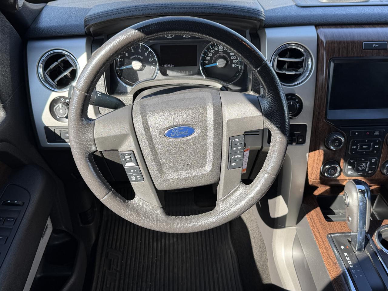 Ford F-150 Lariat SuperCrew 4WD 2013