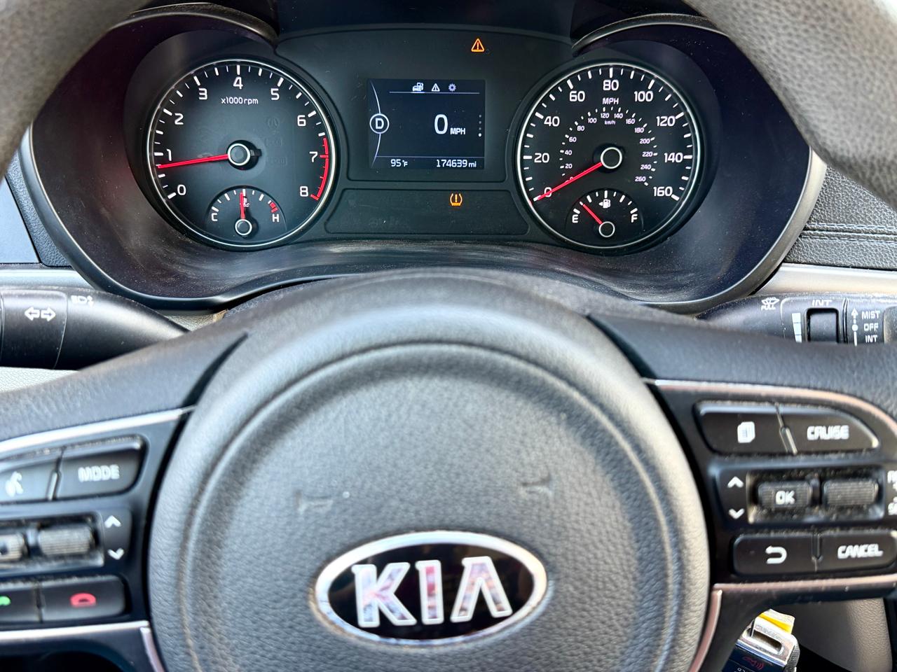 Kia Optima LX 2017