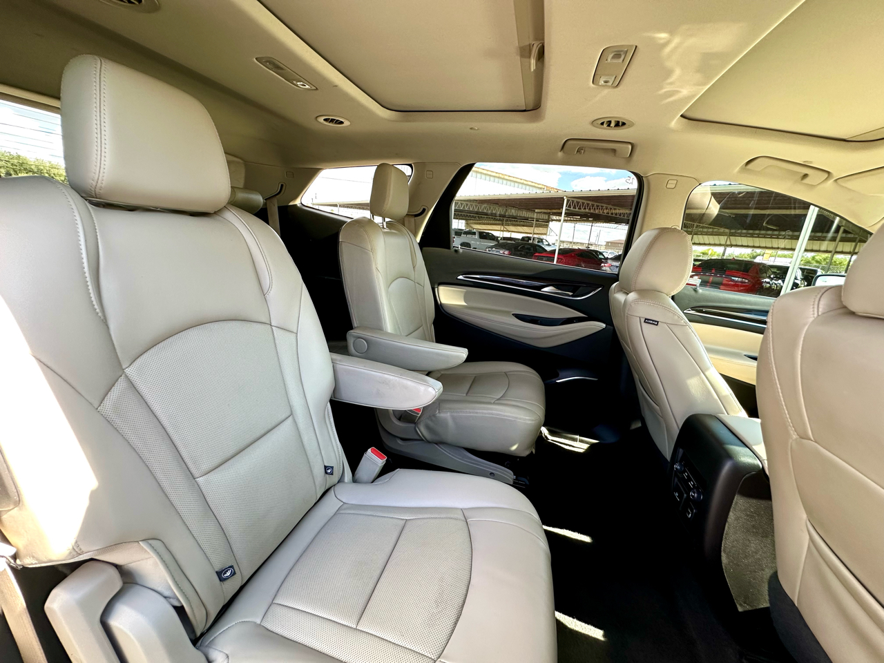 Buick Enclave Essence 2018 Buick Enclave Essence 2018