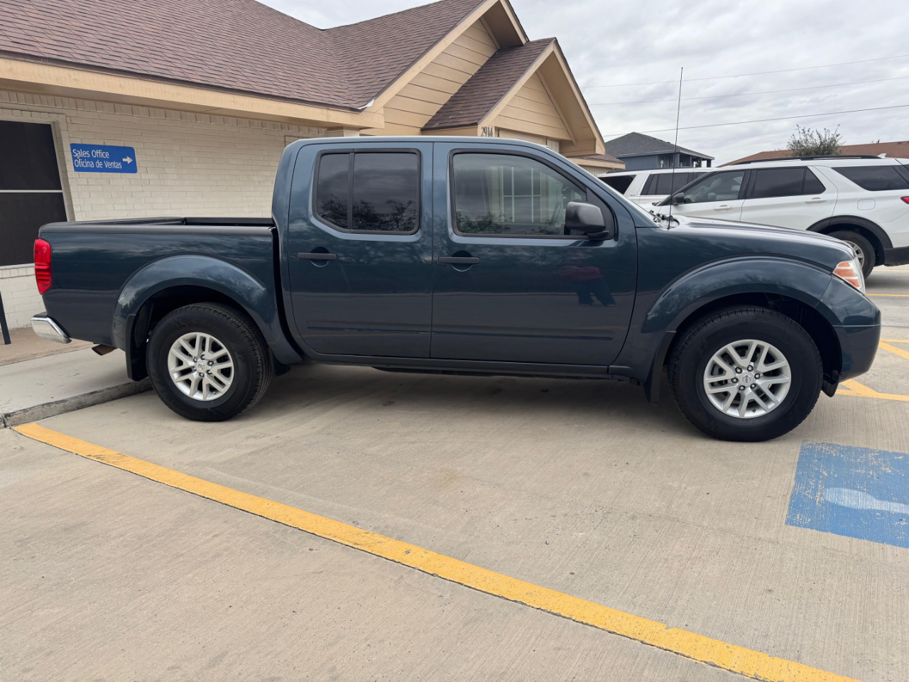 Nissan Frontier  2018